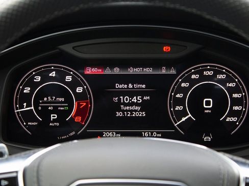 Used 2025 Audi RS 6 performance image 15