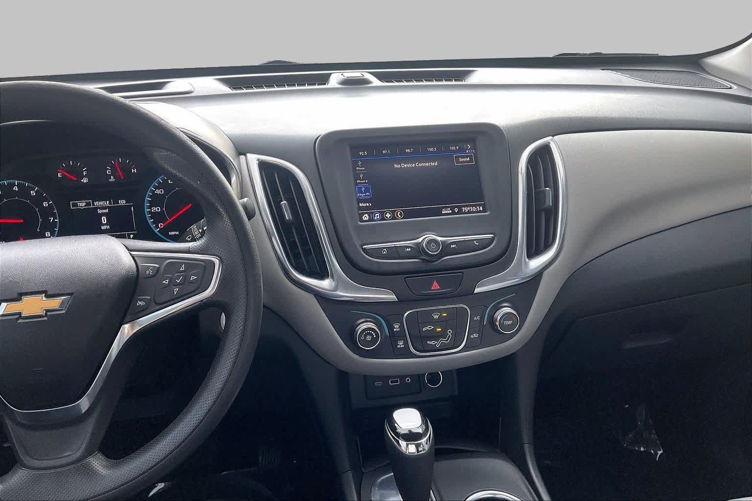 Used 2021 Chevrolet Equinox LS w/ LPO, Blackout Package FWD image 7
