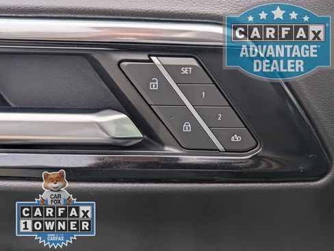 Used 2025 Chevrolet Tahoe Z71 AWD/4WD image 15