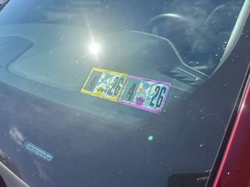 Used 2021 Jeep Grand Cherokee L Limited image 19