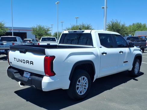 Used 2024 Toyota Tundra SR5 w/ SR5 Convenience Package AWD/4WD image 4