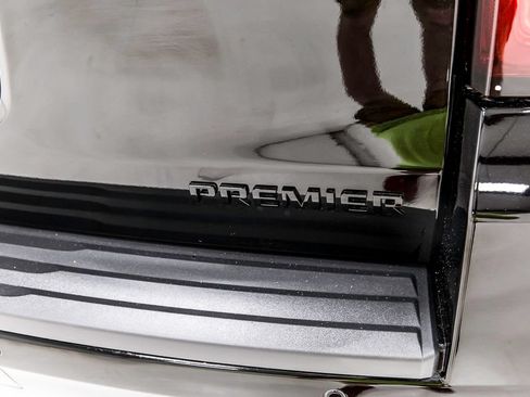 Used 2019 Chevrolet Tahoe Premier AWD/4WD image 6