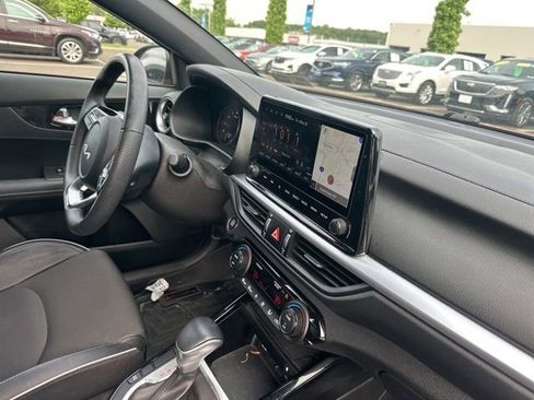 Used 2022 Kia Forte GT-Line w/ GT-Line Premium Package FWD image 15