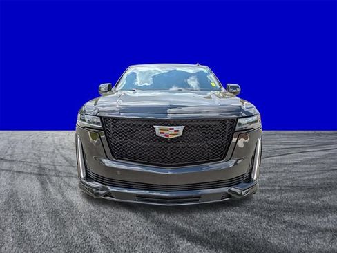 Used 2022 Cadillac Escalade Sport w/ Touring Package AWD/4WD image 9