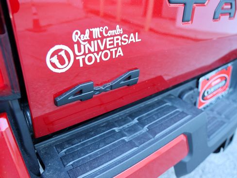 Certified 2026 Toyota Tacoma SR5 AWD/4WD image 15