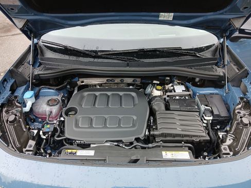 New 2025 Volkswagen Tiguan SE R-Line image 21