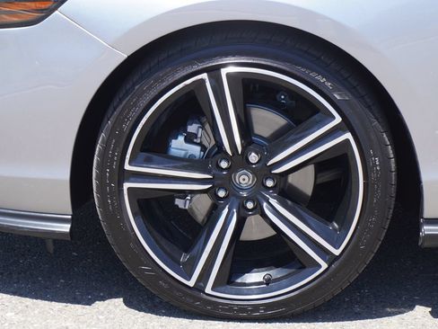 Used 2025 Honda Accord Sport image 4