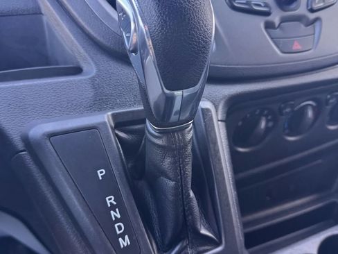 Used 2018 Ford Transit 250 130 Low Roof image 20