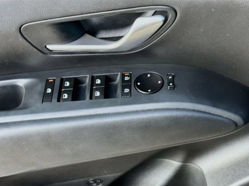 Used 2025 Hyundai Tucson SEL FWD image 17