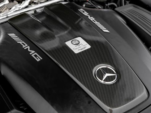 Used 2018 Mercedes-Benz AMG GT R image 38