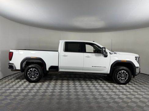 Used 2024 GMC Sierra 2500 SLE image 6