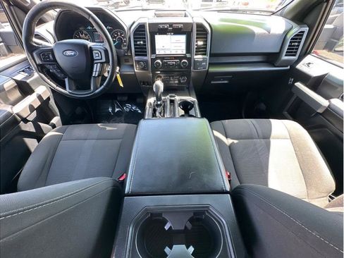 Used 2017 Ford F150 XLT w/ Equipment Group 302A Luxury AWD/4WD image 21