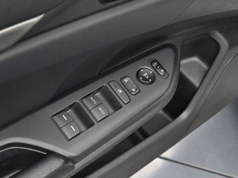 Used 2021 Honda Civic Sport image 10