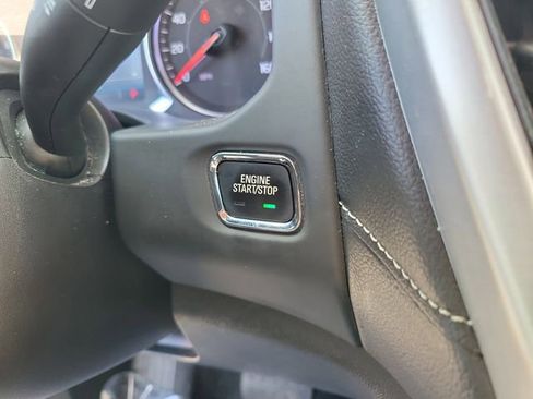 Used 2023 GMC Acadia SLE w/ Elevation Edition image 23