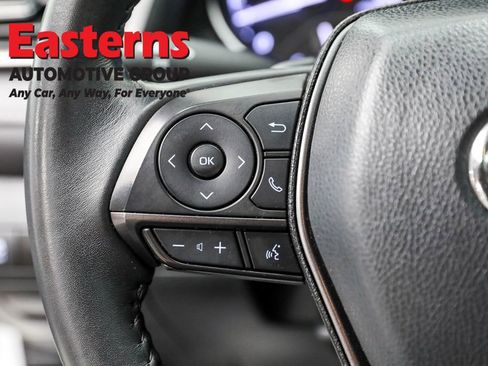 Used 2024 Toyota Camry SE image 15