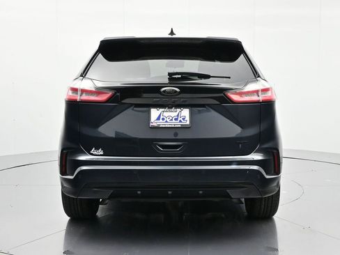 Certified 2022 Ford Edge SE w/ Black Appearance Package image 6