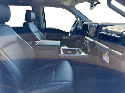 New 2025 Ford F350 Lariat w/ Lariat Ultimate Package image 15