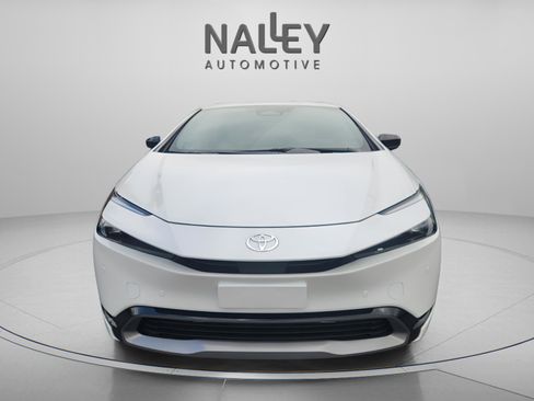 Certified 2024 Toyota Prius XLE image 8