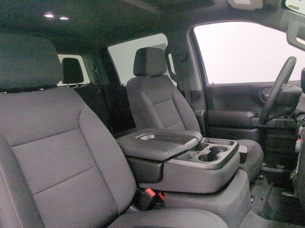 Used 2022 Chevrolet Silverado 1500 Custom Trail Boss AWD/4WD image 30