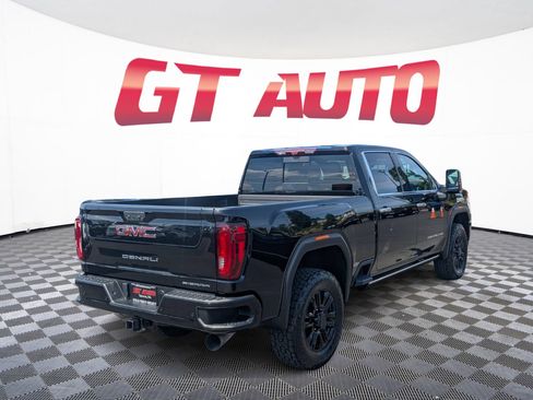 Used 2022 GMC Sierra 3500 Denali w/ Denali Black Diamond Edition AWD/4WD image 5