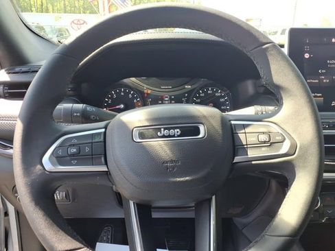 Used 2024 Jeep Compass Latitude w/ Altitude Special Edition AWD/4WD image 22