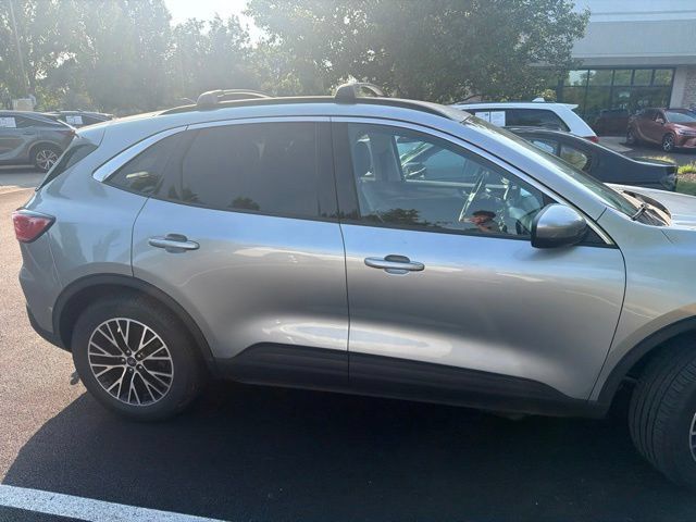 Used 2022 Ford Escape SEL FWD image 4