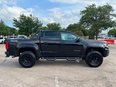 Used 2022 Chevrolet Colorado LT w/ Luxury Package AWD/4WD image 7
