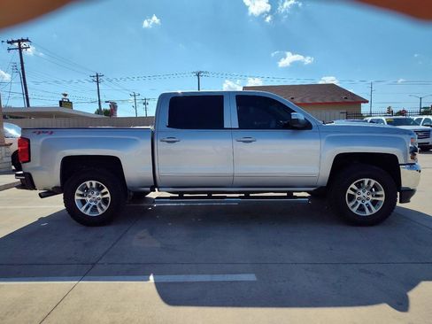 Used 2017 Chevrolet Silverado 1500 LT w/ All Star Edition AWD/4WD image 3