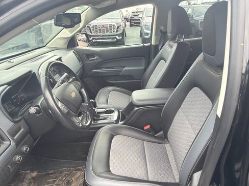Used 2016 Chevrolet Colorado Z71 AWD/4WD image 7