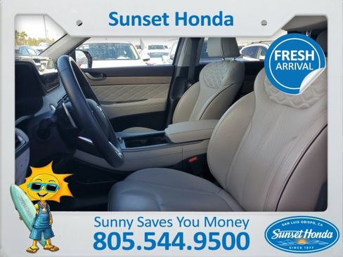 Used 2021 Hyundai Palisade Calligraphy image 3