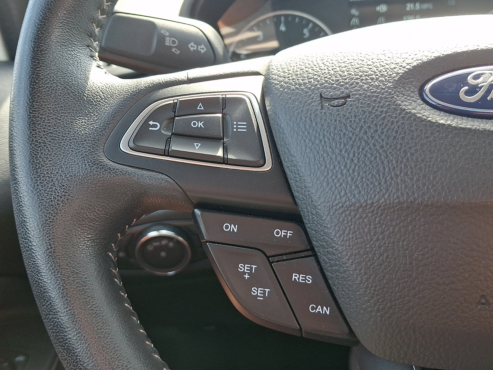 Certified 2021 Ford EcoSport SES AWD/4WD image 23