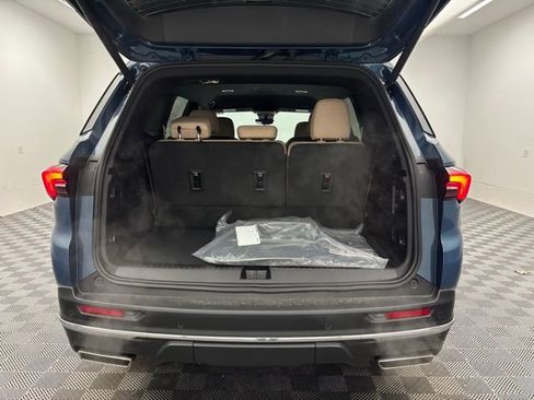 New 2026 Buick Enclave Preferred w/ Power Package image 11