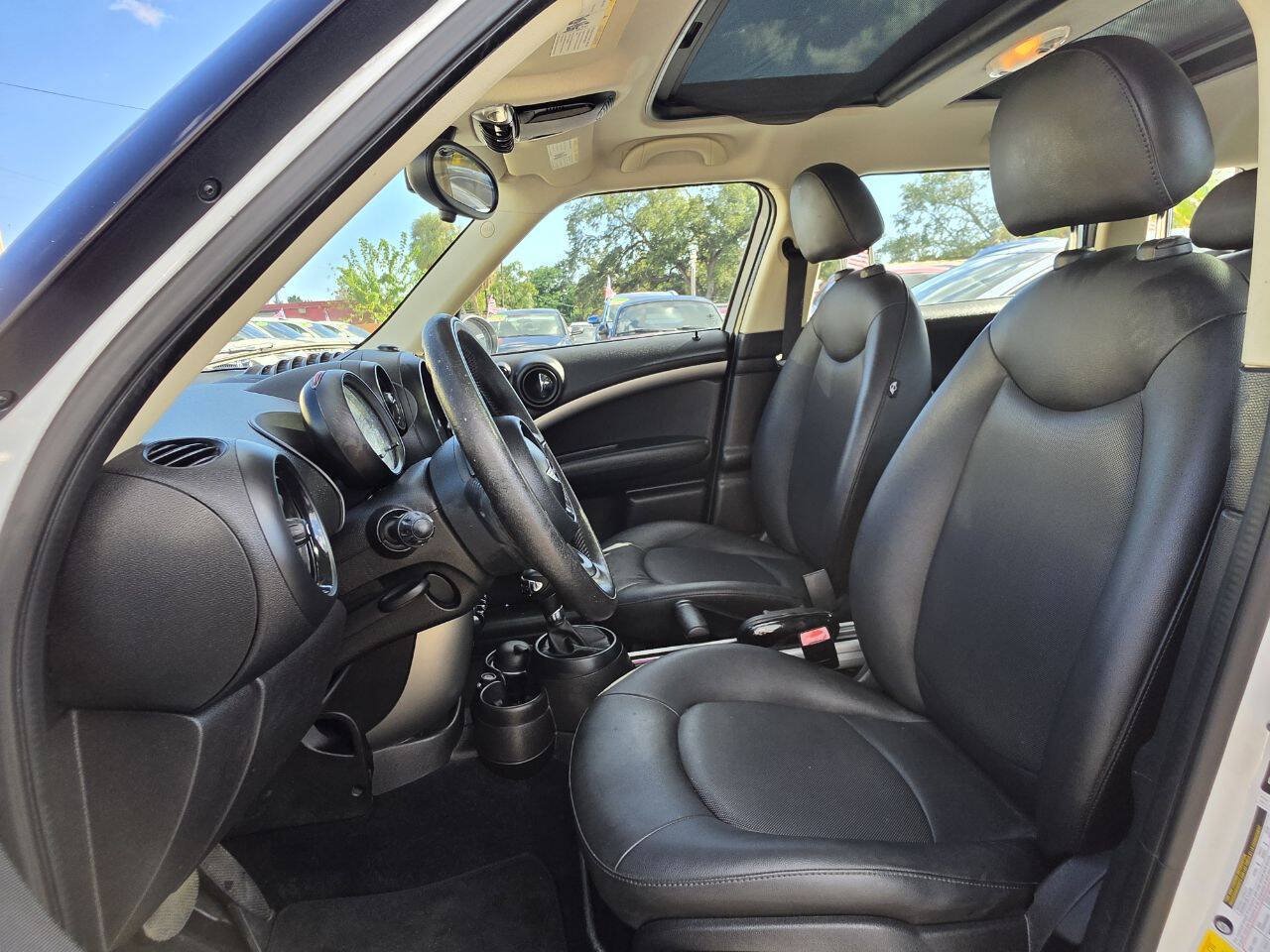 Used 2013 MINI Cooper Countryman FWD image 11