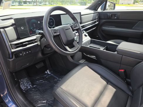 Used 2025 Hyundai Santa Fe Calligraphy FWD image 26