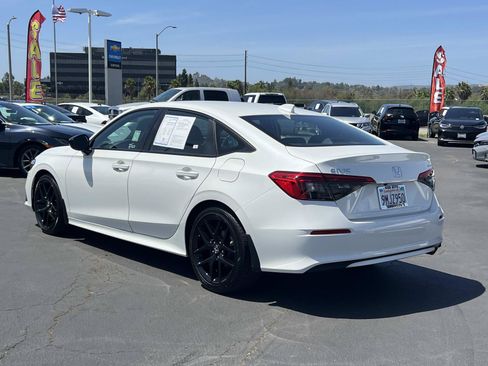 Certified 2024 Honda Civic Sport image 3
