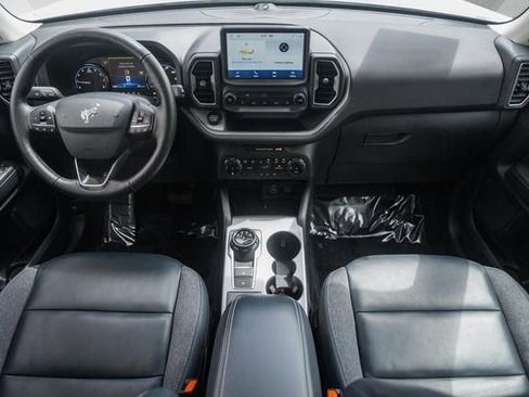 Used 2023 Ford Bronco Sport Outer Banks w/ Tech Package image 3