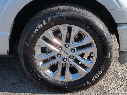Used 2025 Ford F150 XLT w/ Equipment Group 302A MID RWD image 11