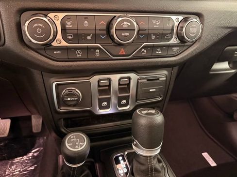 New 2026 Jeep Wrangler Sport AWD/4WD image 25