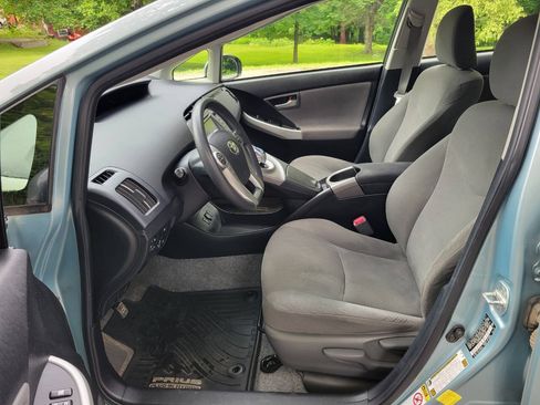 Used 2012 Toyota Prius Prime Plug-In Hybrid FWD image 17