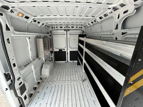 Used 2024 RAM ProMaster 2500 FWD image 13