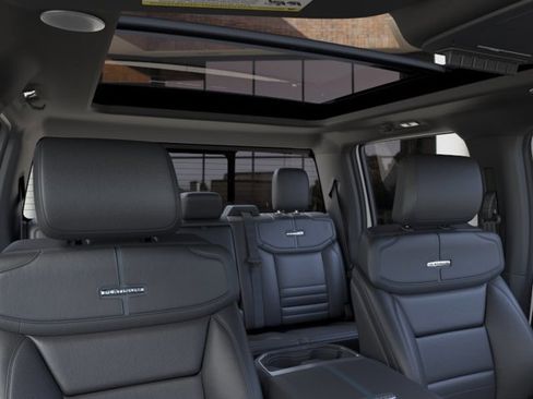 New 2026 Ford F250 Platinum image 22