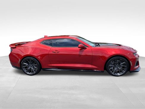 Used 2018 Chevrolet Camaro ZL1 RWD image 6