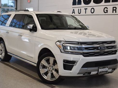 Used 2024 Ford Expedition Max Platinum AWD/4WD image 1