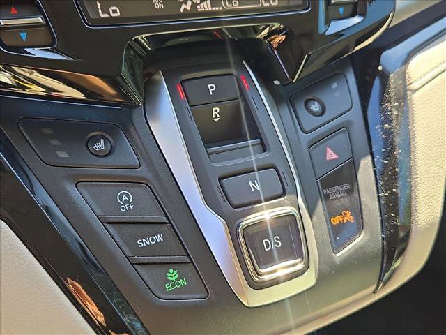 Used 2026 Honda Odyssey Touring image 11
