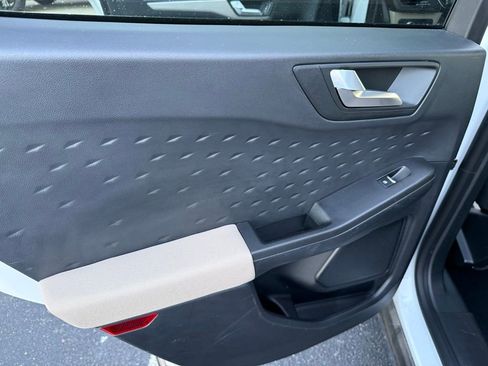 Used 2020 Ford Escape SE Sport AWD/4WD image 10