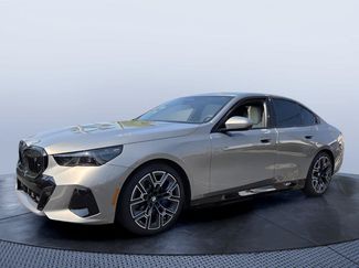 Used 2025 BMW i5 eDrive40i w/ M Sport Package RWD video 2