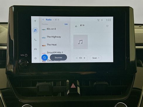 Used 2026 Toyota Corolla Cross LE image 15