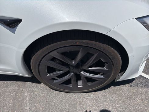 Used 2021 Tesla Model S Plaid AWD/4WD image 7