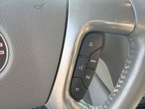 Used 2008 GMC Sierra 3500 SLT w/ EZ-Lift Tailgate Package RWD image 11