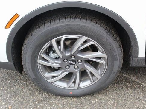 New 2026 Lincoln Corsair Premiere AWD/4WD image 10